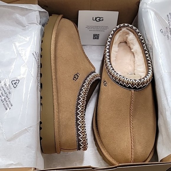 UGG Women's Tasman Slippers - Picture 7 of 7